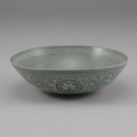 청자백상감발(靑瓷白象嵌鉢)