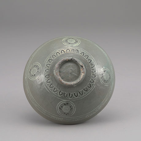 청자상감모란감초문발(靑瓷象嵌牡丹甘草文鉢)