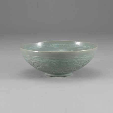 청자상감운학문발(靑瓷象嵌雲鶴文鉢)