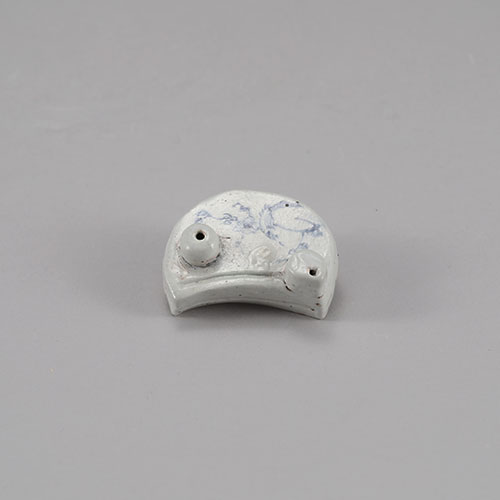 백자청화화조문연적(白瓷靑華花鳥文硏滴)