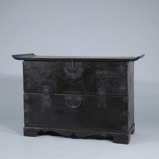 책반닫이(冊臥櫃, 책와궤)