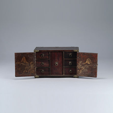 왕진용 약장(往診用 藥欌)