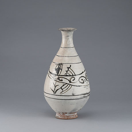 분청자철화어문병(粉靑瓷鐵畵魚文甁)