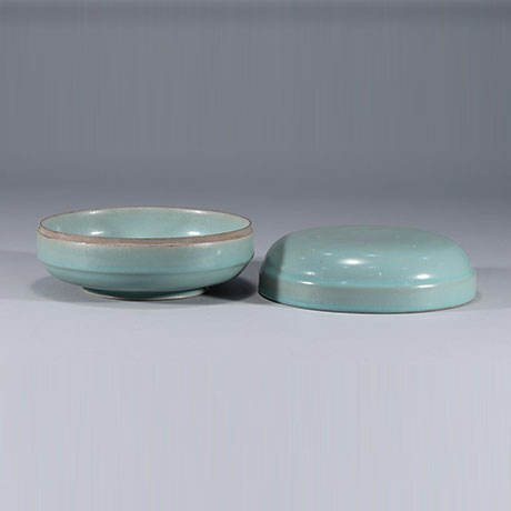 여요청자합(汝窯靑瓷盒)